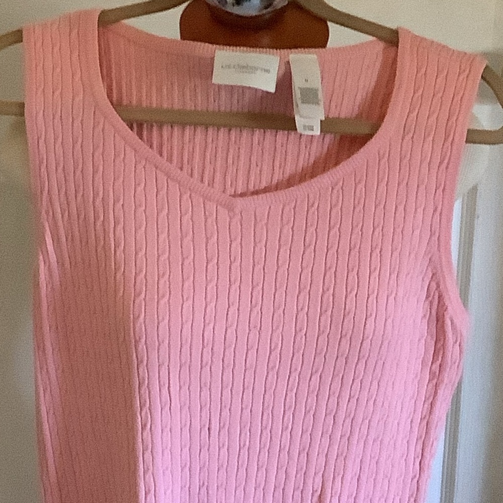 Liz sport crewneck sleeveless top